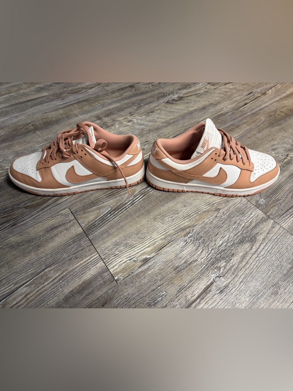 Nike Dunk - Picture 2 of 6